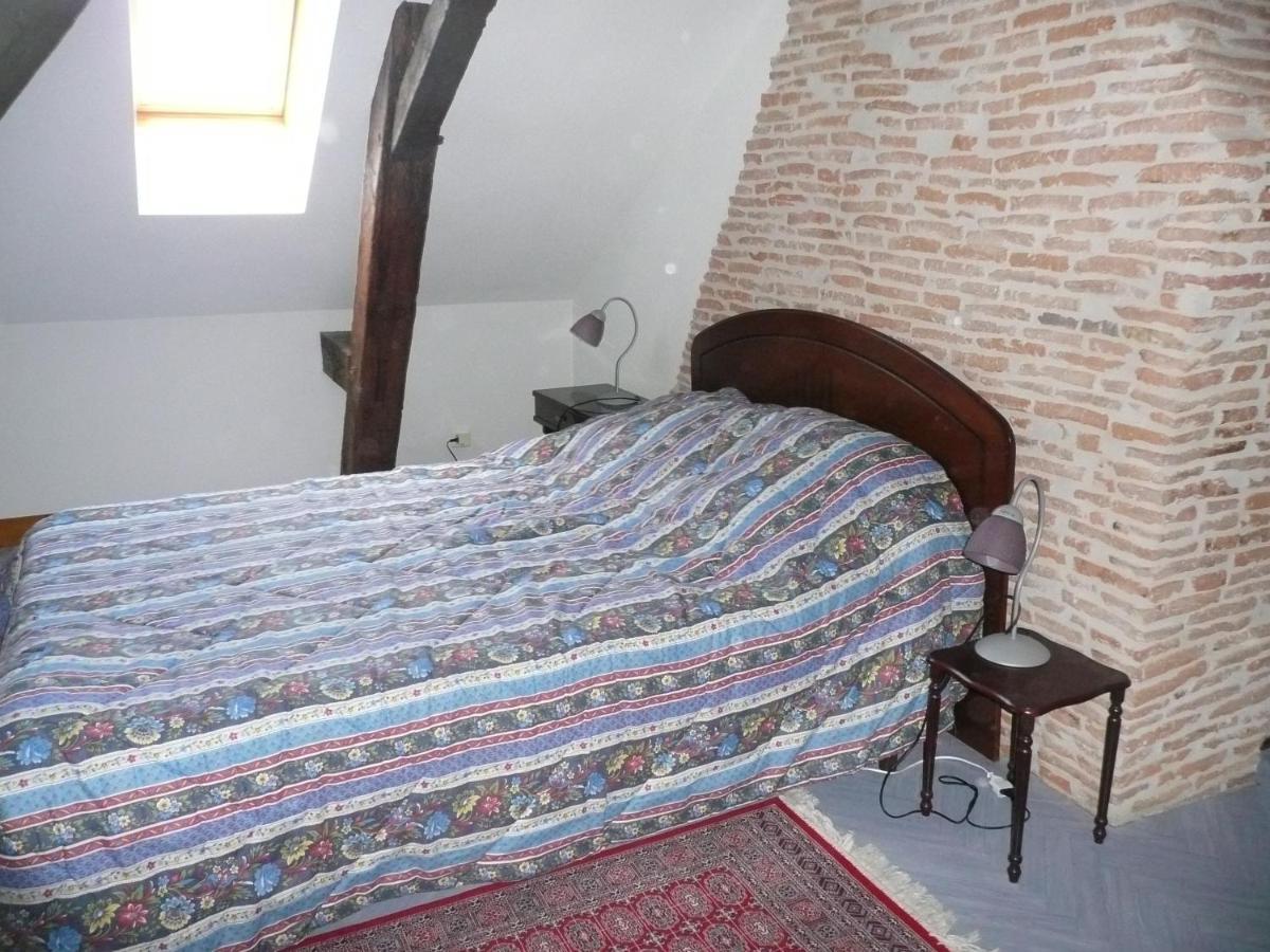Gite La Chapelle Nailhac Exteriör bild